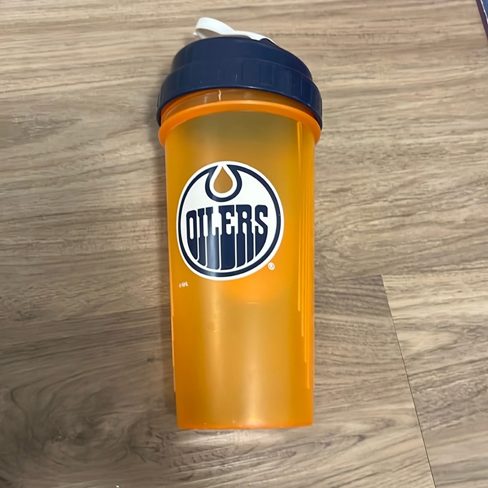 Oilers blender bottle